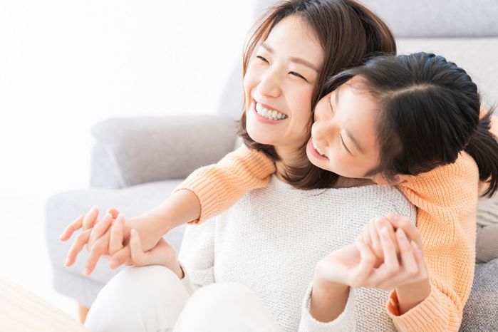 アジアの母と娘