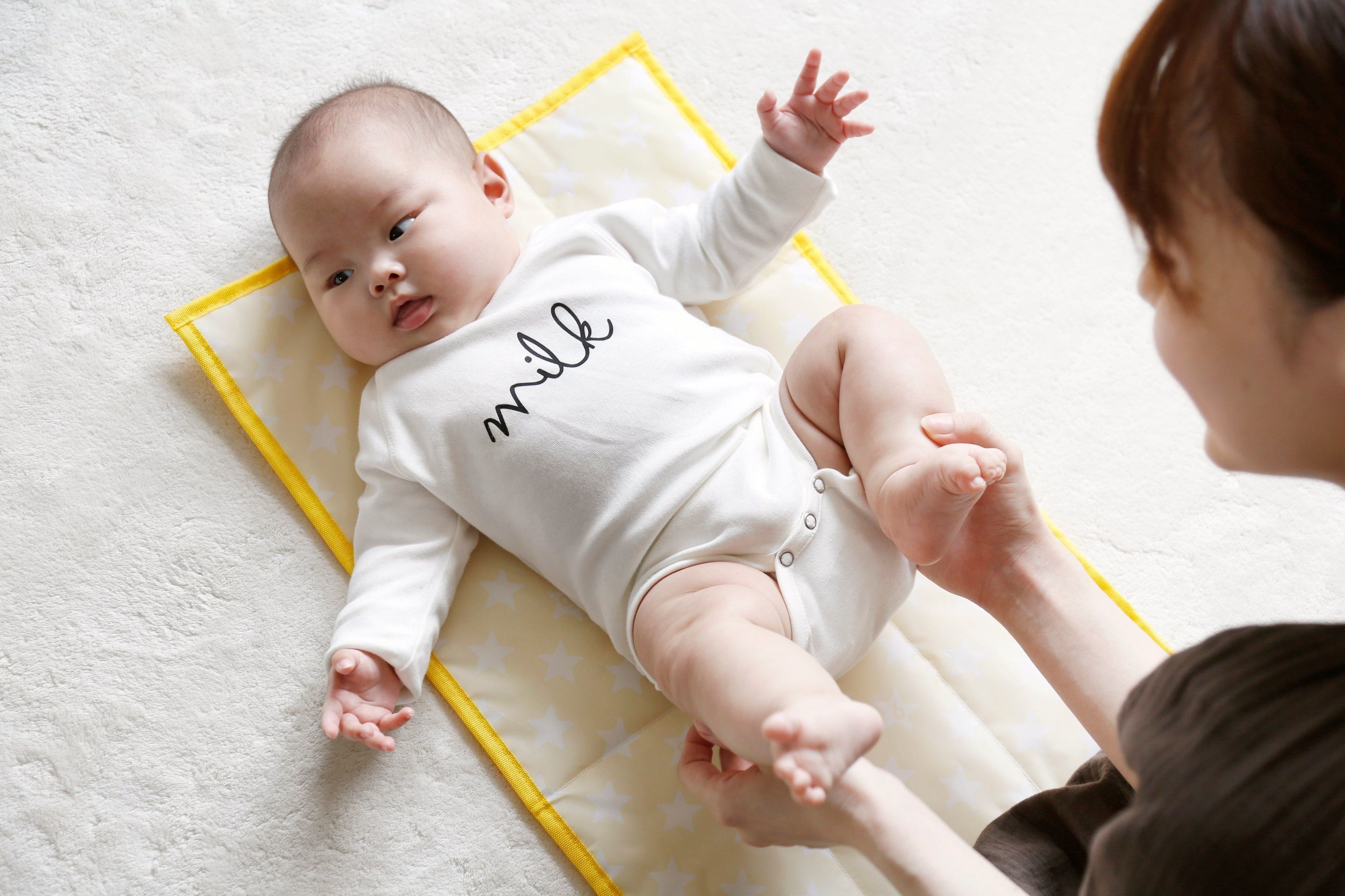 おむつ替えマット