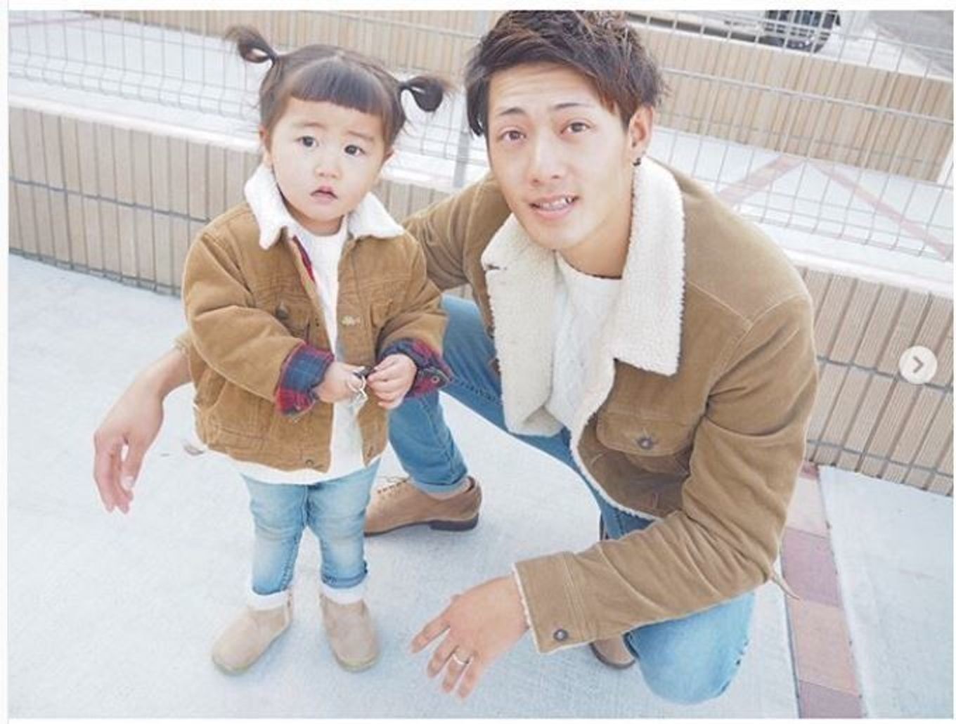 子どもとお出かけ おしゃれパパのオフの日コーデ10選 たまひよ 子どもとお出かけ おしゃれパパのオフの日コーデ10選 たまひよ