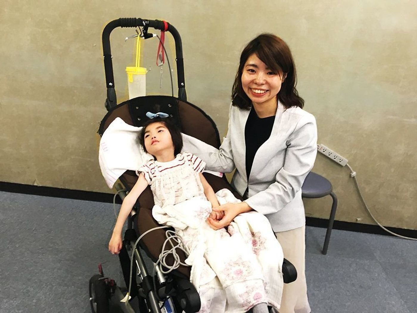 原因不明の病気で24時間ケアが必要な5歳 女の子ママ 日本初の 医療的ケア児専門シッター に寄せる期待 たまひよ 原因不明の病気で24時間ケアが必要な5歳 女の子ママ 日本初の 医療的ケア児専門シッター に寄せる期待 たまひよ