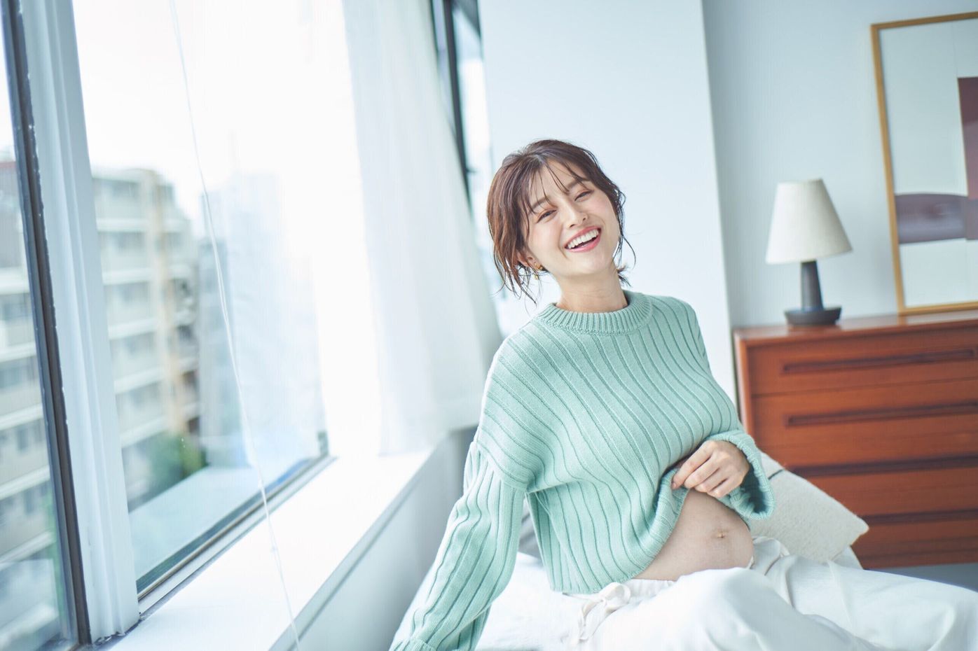 第1子妊娠中の鈴木ちなみ 8カ月のふっくらしたおなかを公開 感じる胎動が愛おしい たまひよ 第1子妊娠中の鈴木ちなみ 8カ月のふっくらしたおなかを公開 感じる胎動が愛おしい たまひよ