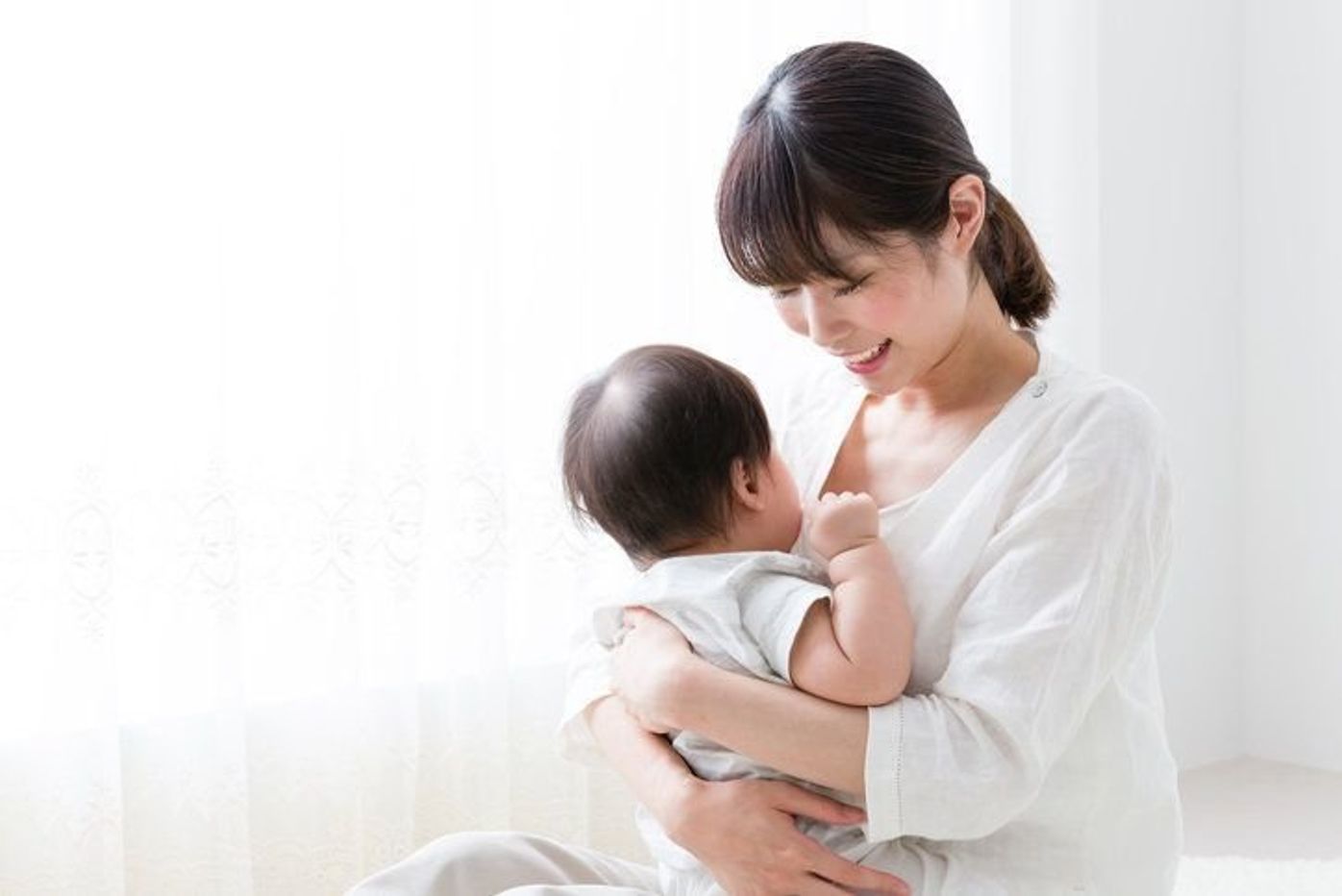 医師監修 赤ちゃんの咳 咳のタイプ別心配な病気と受診の目安 すぐできる対処法をチェック たまひよ