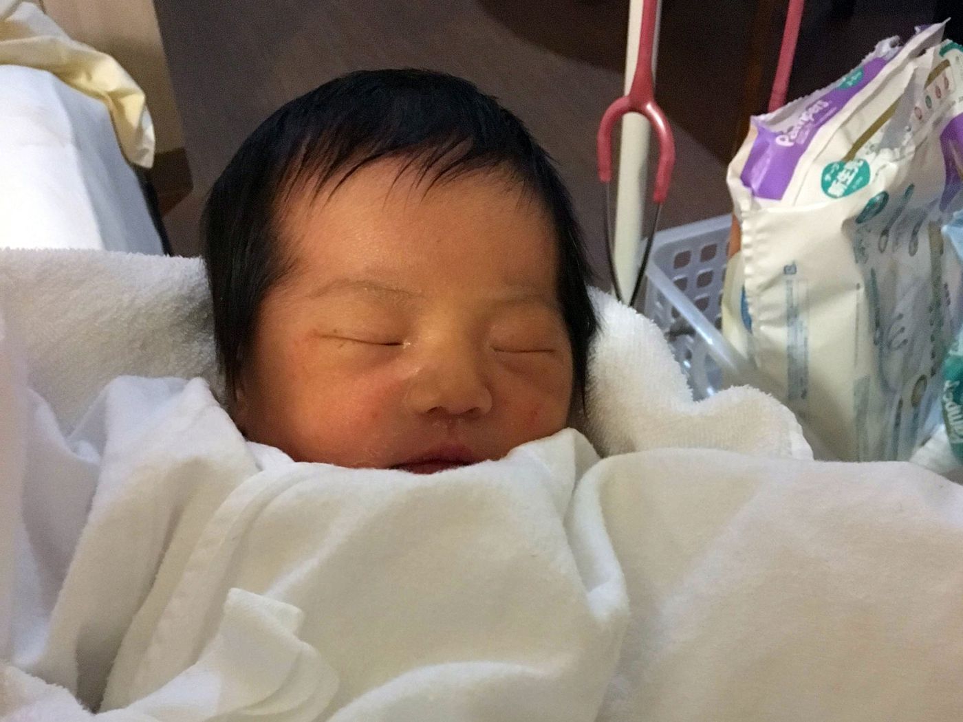 おなかの中で何しているの エコー写真で振り返る妊娠期 たまひよ おなかの中で何しているの エコー写真で振り返る妊娠期 たまひよ