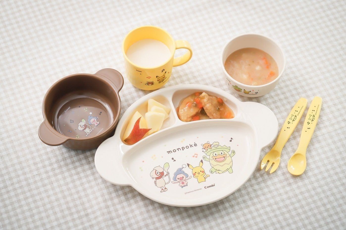 ポケモンの公式ベビーブランドが超かわいい 編集部イチオシのアイテムを紹介 たまひよ ポケモンの公式ベビーブランドが超かわいい 編集部イチオシのアイテムを紹介 たまひよ