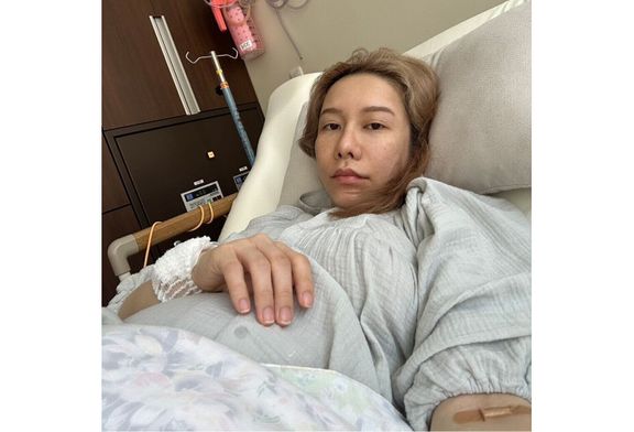 出産のために入院中のありしゃんさん。