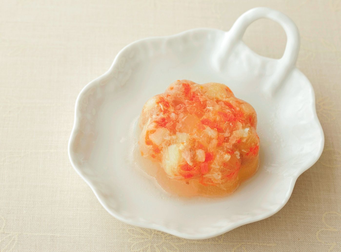 ツナのゼリー寄せ 作り方 レシピ 離乳食中期 7 8ヶ月ごろ たまひよ ツナのゼリー寄せ 作り方 レシピ 離乳食中期 7 8ヶ月ごろ たまひよ