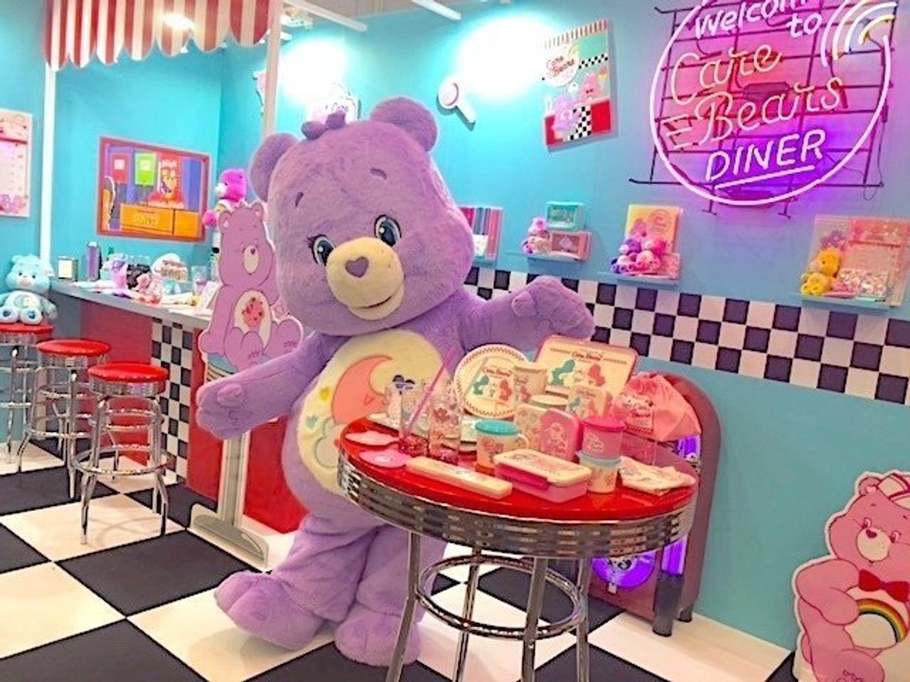 モデルや有名人のファンも ママになっても ゆめかわいい ケアベア に夢中 たまひよ モデルや有名人のファンも ママになっても ゆめかわいい ケアベア に夢中 たまひよ