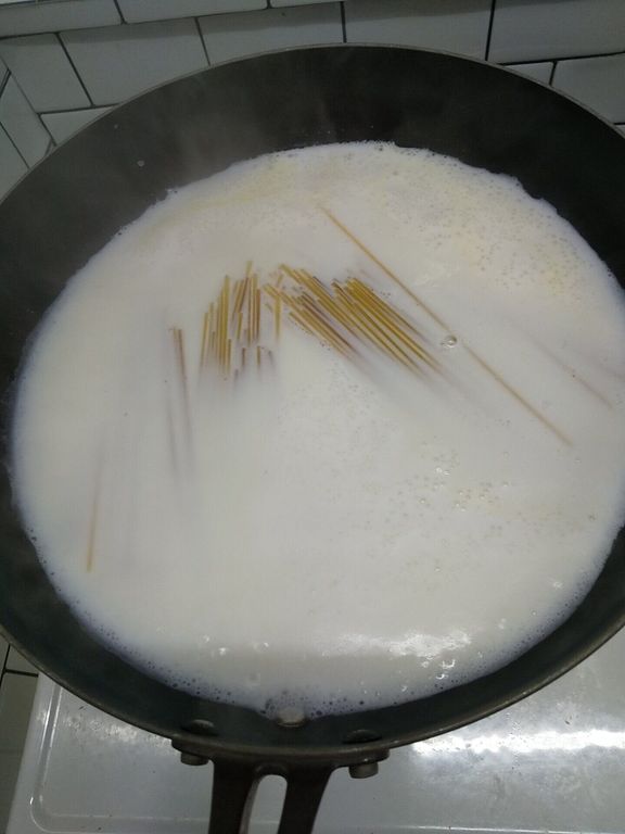 ワンパンパスタ