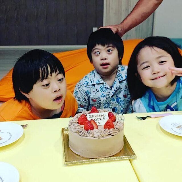 ダウン症の双子育児 NPO法人つなぐ 桐淵良美さんインタビュー