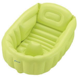 ベビーバス［空気でふくらますタイプ］　リッチェル　ふかふかベビーバスW