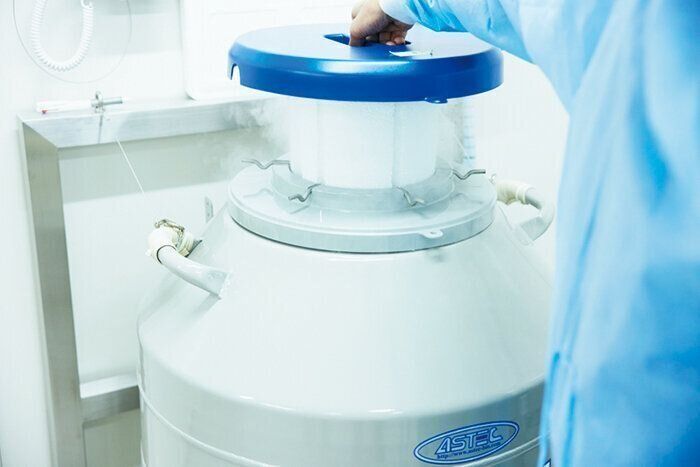 京野アートクリニックが2016年に設立した、日本初の卵巣組織凍結保存センター「HOPE」。卵子凍結、受精卵凍結、精子凍結、卵巣凍結のすべてが実施可能。