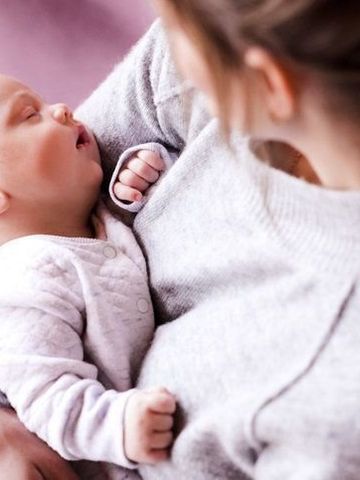 赤ちゃんの夜泣き 早朝起き ママたちの 困った 夜泣き保育士の対策8 たまひよ 赤ちゃんの夜泣き 早朝起き ママたちの 困った 夜泣き保育士の対策8 たまひよ