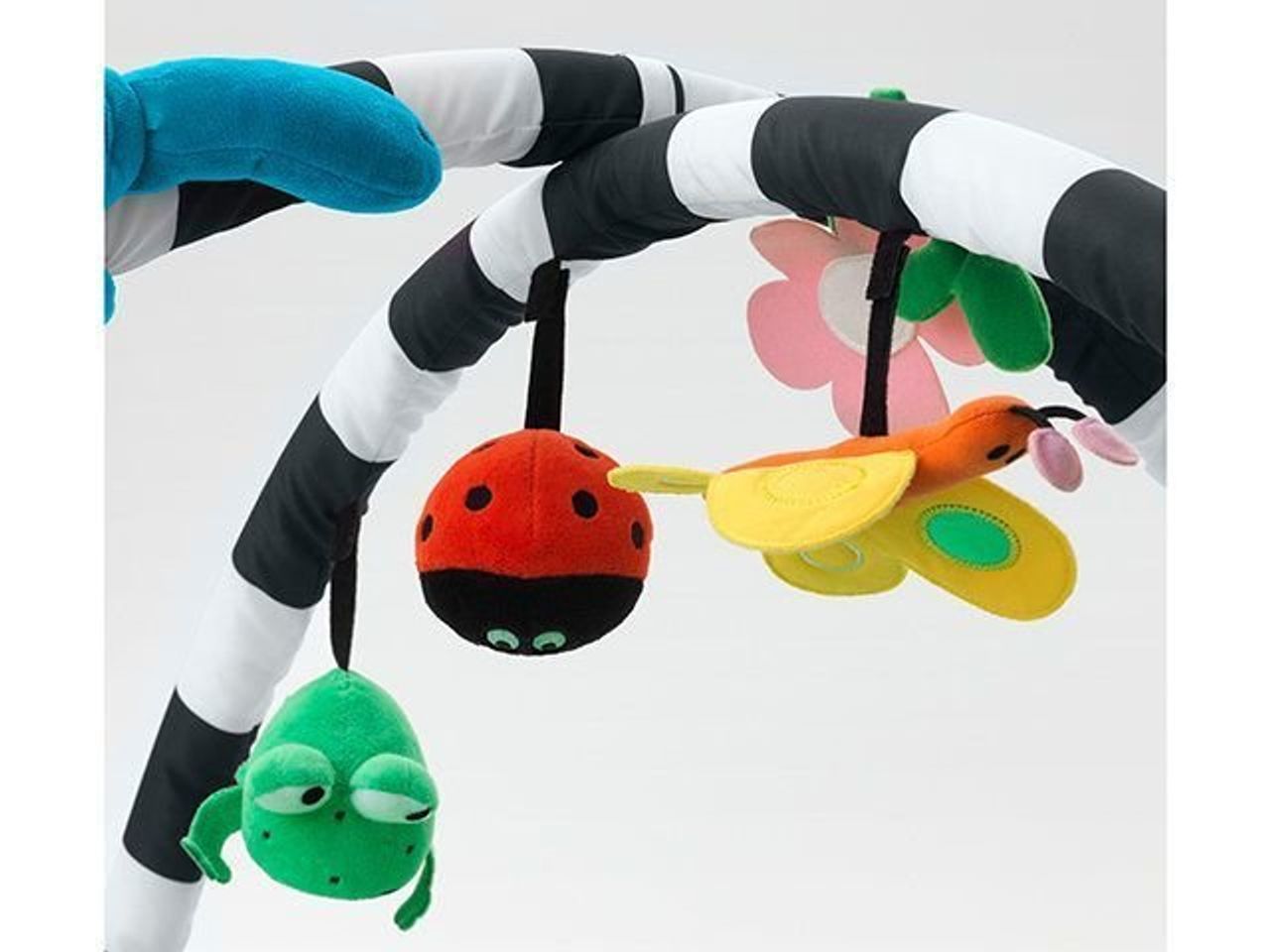 ビビッドな配色にキュン 0歳からok イケア 新ベビーグッズ たまひよ ビビッドな配色にキュン 0歳からok イケア 新ベビーグッズ たまひよ