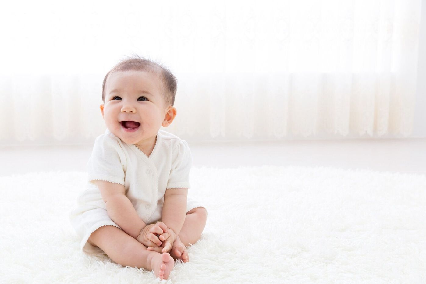 トイレに行けるようになった 腕がもげずにすんだ 目が離せない生後10カ月の赤ちゃんママに聞いた神グッズ たまひよ トイレに行けるようになった 腕がもげずにすんだ 目が離せない生後10カ月の赤ちゃんママに聞いた神グッズ たまひよ