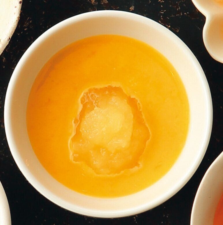 かぼちゃとりんごのとろとろ （離乳初期 5～6カ月ごろ）