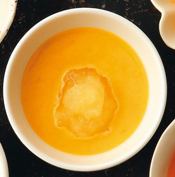 かぼちゃとりんごのとろとろ (離乳初期 5~6カ月ごろ)