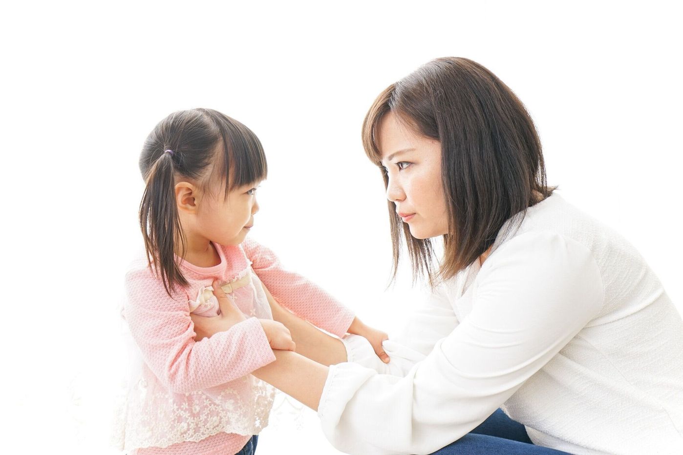 子どもの叱り方で悩むママたちの声 叱る と 怒る について考える たまひよ 子どもの叱り方で悩むママたちの声 叱る と 怒る について考える たまひよ