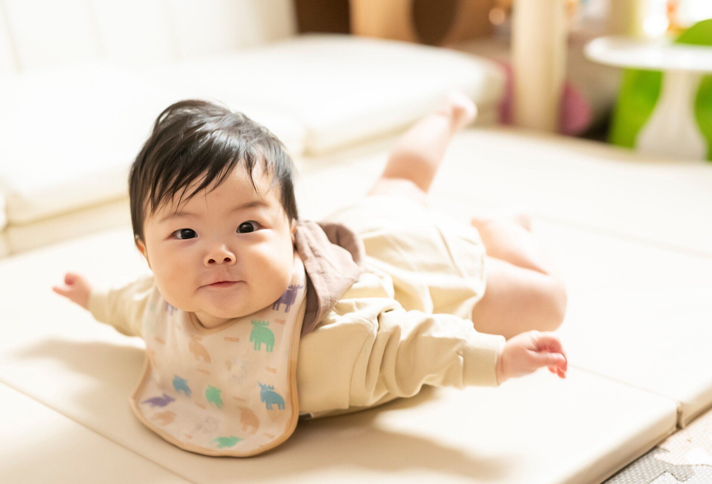 たまひよ成長日記 6カ月と10日ごろ 三井葵葉くんの成長の様子 発育 発達編 たまひよ