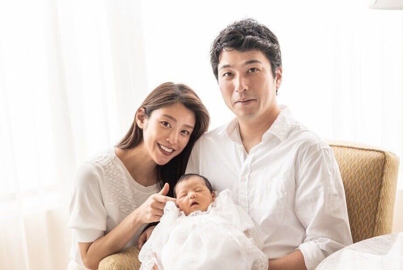 岡副 フリーアナウンサー・岡副麻希、初めてのお産は3日目に緊急帝王切開に。子どもが苦手だったプロレーサーの夫にも劇的変化が!?|たまひよ