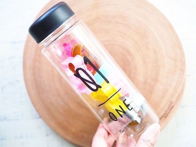 キャンドゥの「ドリンクボトル」に型抜き・クッキー型を収納