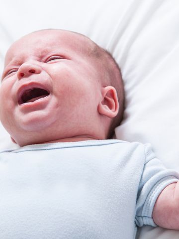 0歳代の 寝ぐずり泣き どうする 赤ちゃんの 3大泣き を減らすコツ 3 たまひよ 0歳代の 寝ぐずり泣き どうする 赤ちゃんの 3大泣き を減らすコツ 3 たまひよ