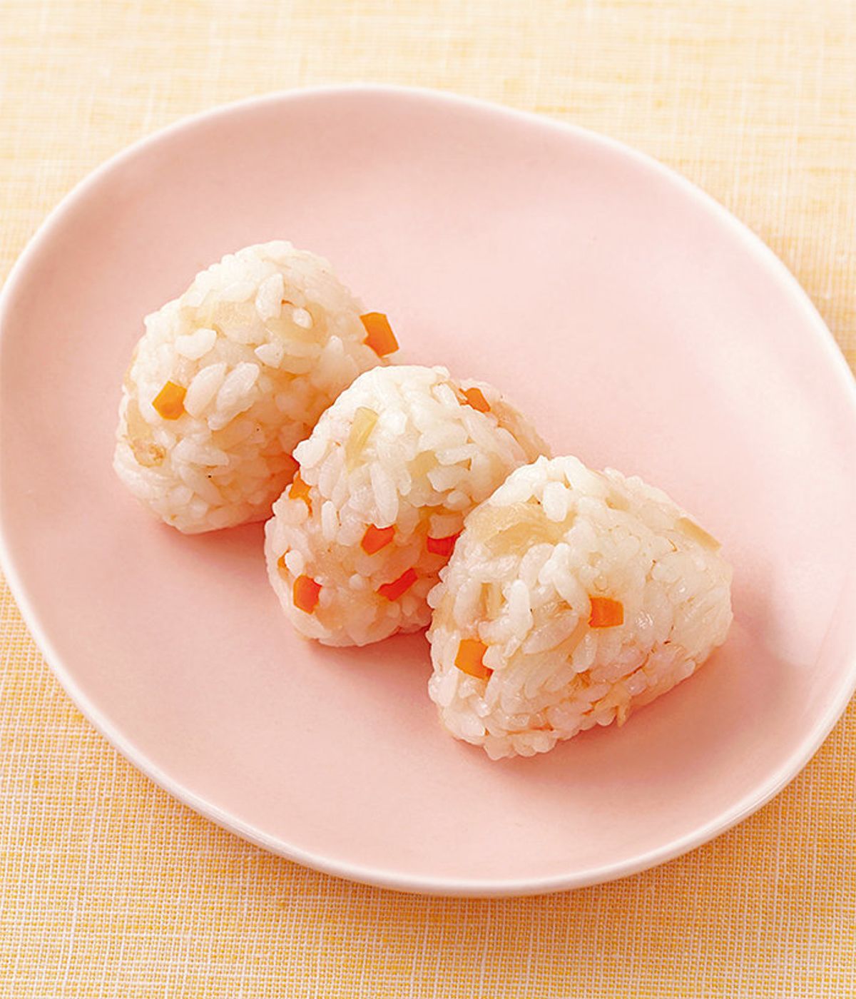 切り干し大根おにぎり 作り方 レシピ 離乳食完了期1歳 1歳6ヶ月ごろ たまひよ 切り干し大根おにぎり 作り方 レシピ 離乳食完了期1歳 1歳6ヶ月ごろ たまひよ