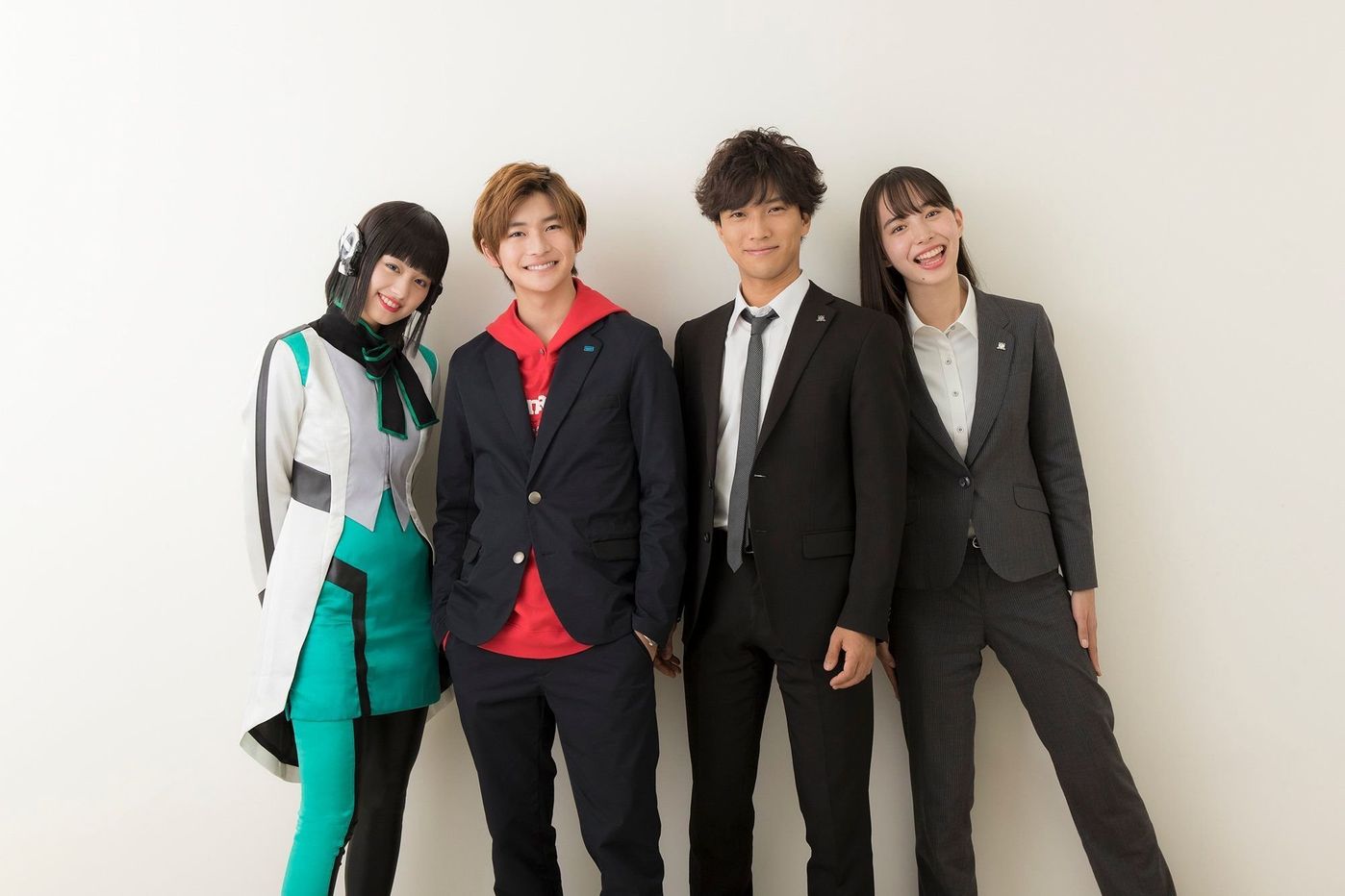 仮面ライダーゼロワン 俳優 電車やインスタで 子どもたちへの広がりを実感 たまひよ 仮面ライダーゼロワン 俳優 電車やインスタで 子どもたちへの広がりを実感 たまひよ