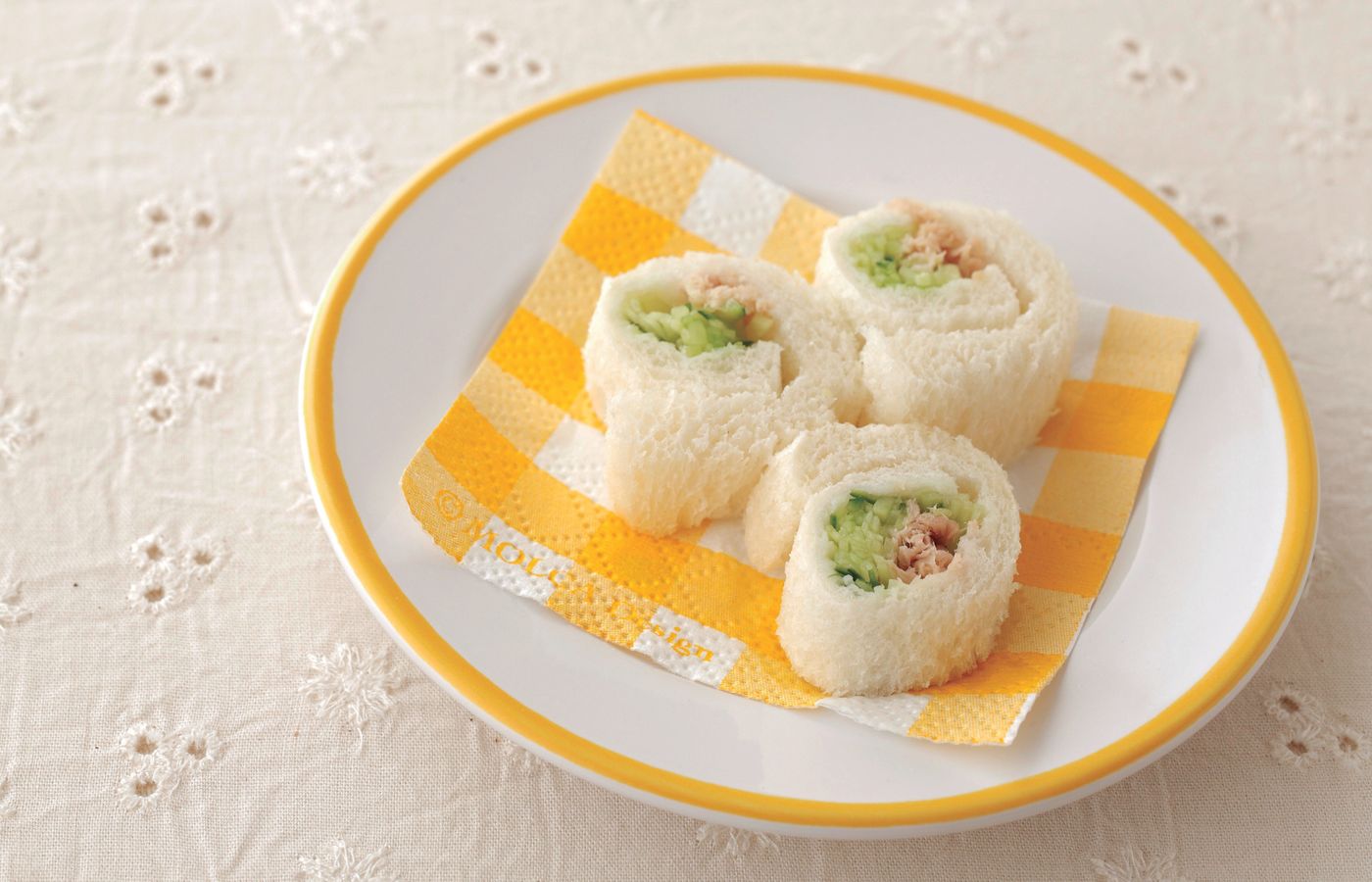 きゅうりのロールサンド 作り方 レシピ 離乳食後期9 11ヶ月ごろ たまひよ きゅうりのロールサンド 作り方 レシピ 離乳食後期9 11ヶ月ごろ たまひよ