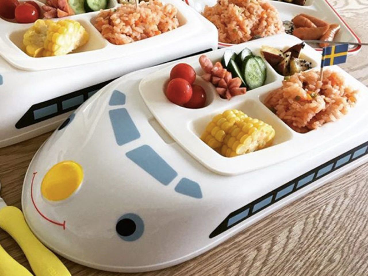 売り切れ続出 3coinsの新幹線プレートは見つけたら即買い たまひよ 売り切れ続出 3coinsの新幹線プレートは見つけたら即買い たまひよ