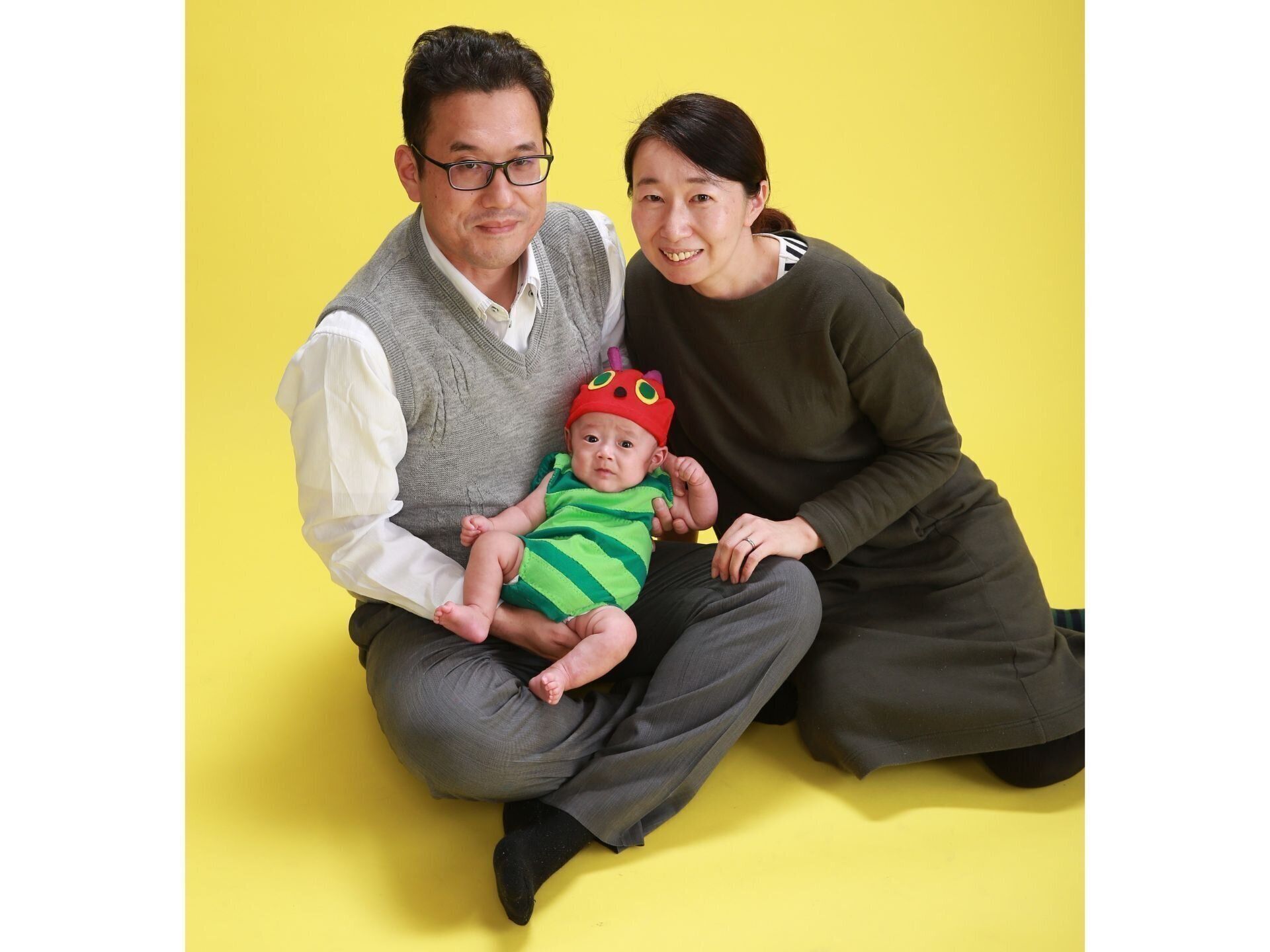 【中古】 元気な赤ちゃんに育てるＱ＆Ａ 五つ子ちゃんの担当医が答える/小学館/武弘道 あるある #56】赤ちゃんお世話ごっこ 育児ママ 子育て あるある