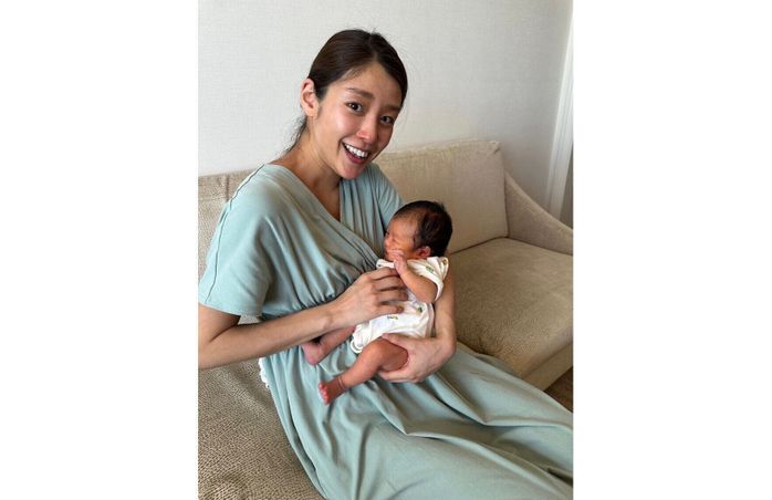 ケアホテルの滞在中、沐浴後の娘さんと。