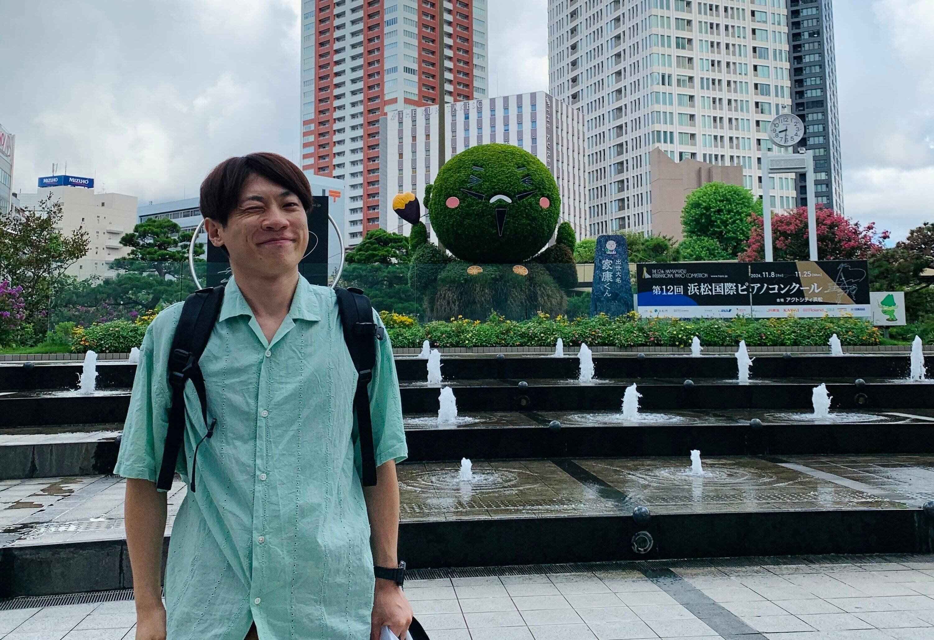 横山さんのオフショット。