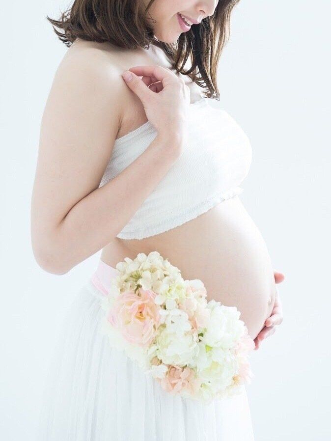 マタニティーサッシュベルト 花冠 サッシュベルト 赤ちゃん 妊婦 Laスタイル 男の子 プレゼント かわいい パーティー マタニティー 女の子 パーティーグッズ 出産祝い ハーフバースデー おしゃれ 安産祈願 記念日 バースデー 贈り物