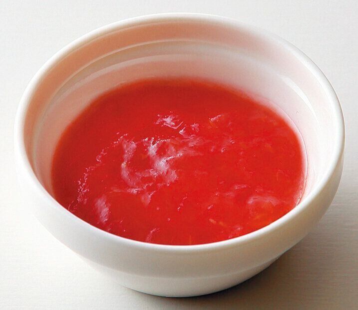 トマトのとろとろ （離乳初期 5～6カ月ごろ）