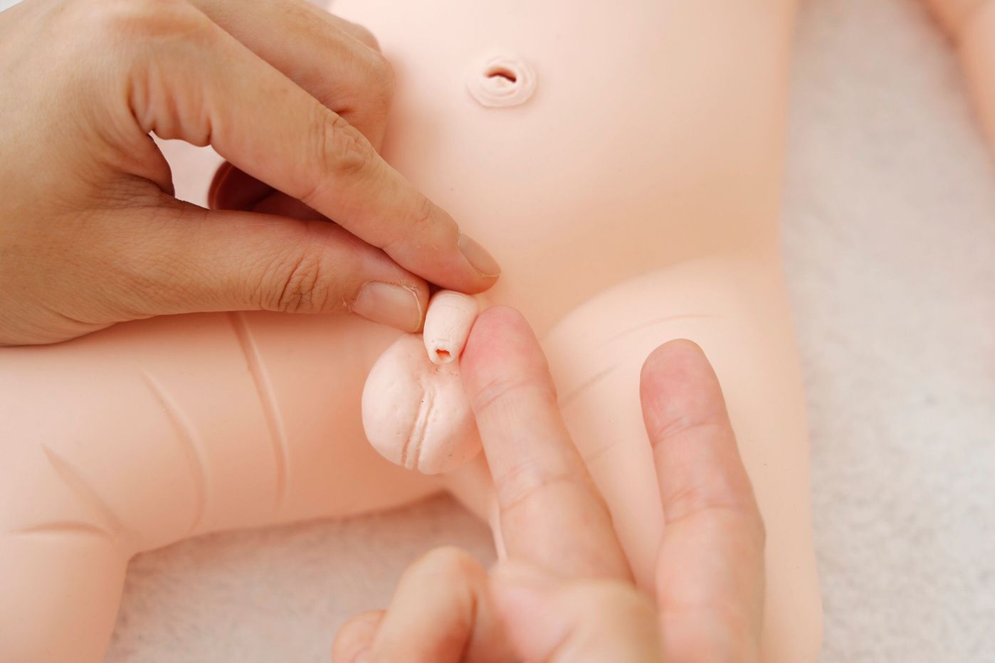 赤ちゃん 股間 医師監修】赤ちゃんのおちんちん&おまたのケア・保湿のしかた|たまひよ