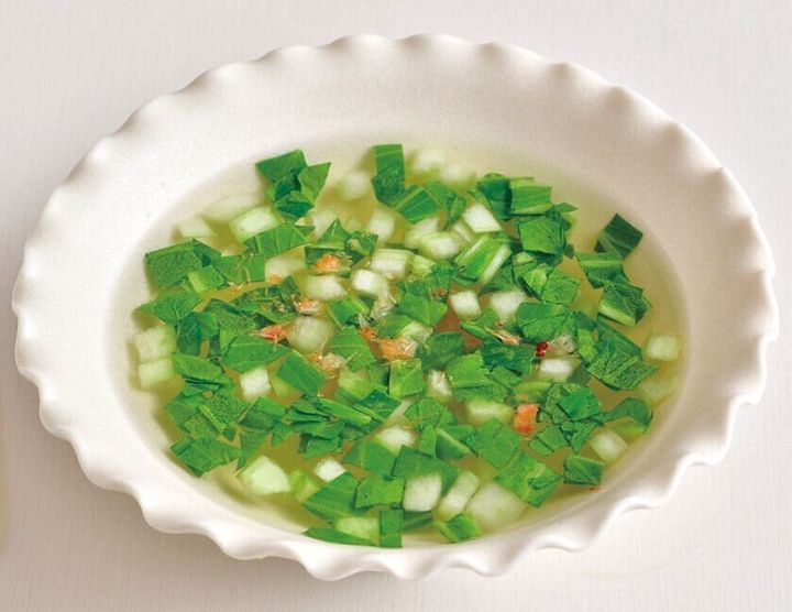 チンゲンサイと桜えびのスープ (離乳完了期 1才~1才6カ月ごろ)