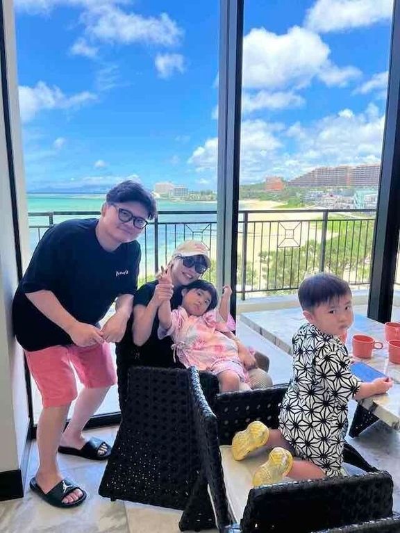 平山さん宅の家族写真