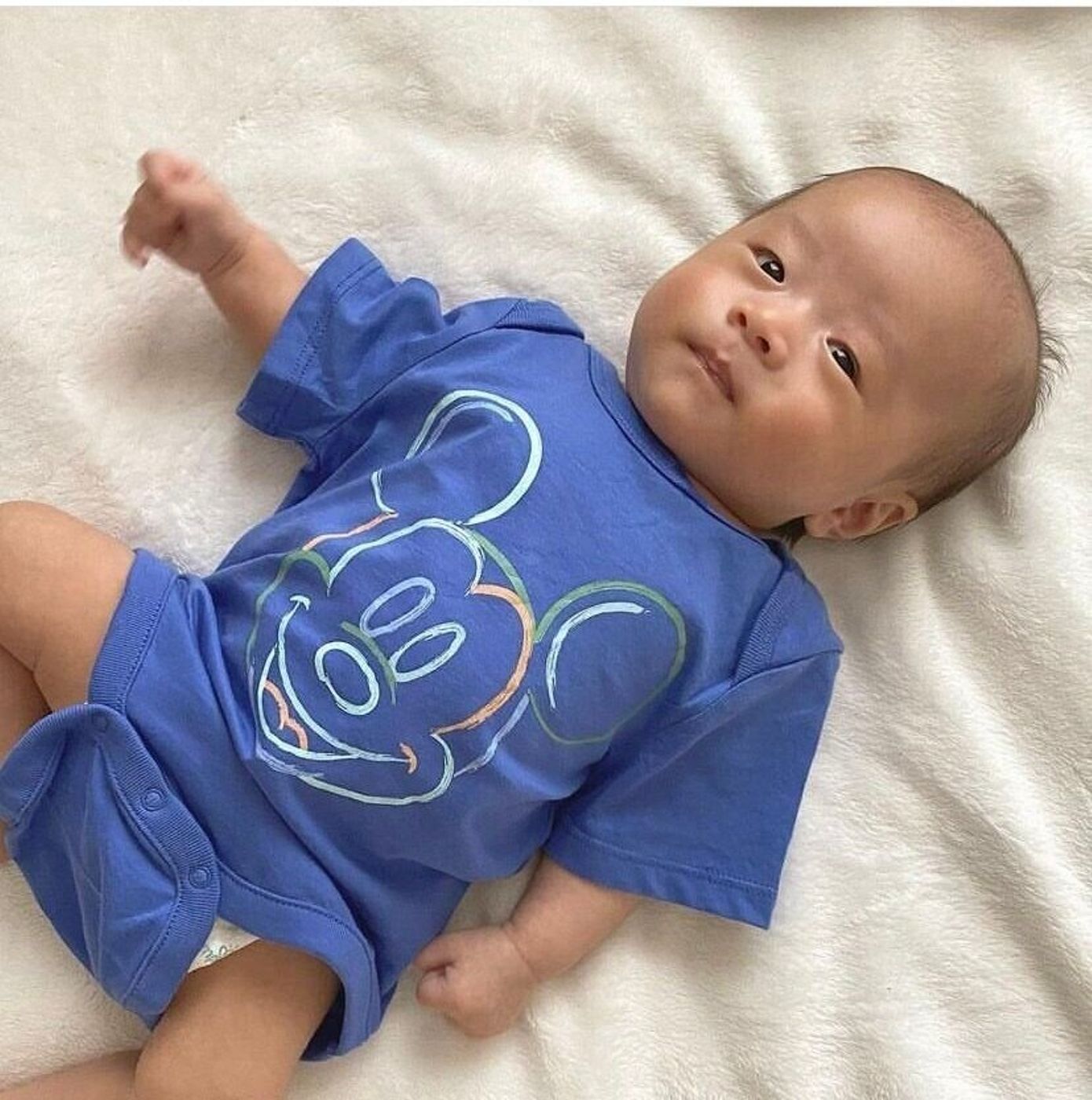 Gapベビー キッズ 可愛すぎ ついつい買っちゃう ディズニー服4選 たまひよ Gapベビー キッズ 可愛すぎ ついつい買っちゃう ディズニー服4選 たまひよ