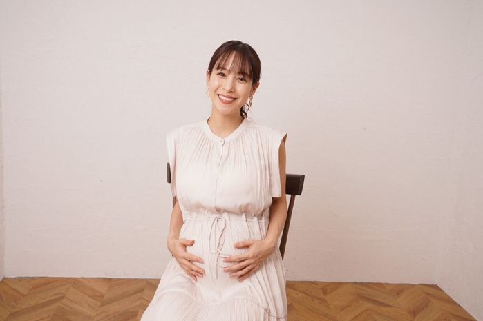 鷲見玲奈さんの写真