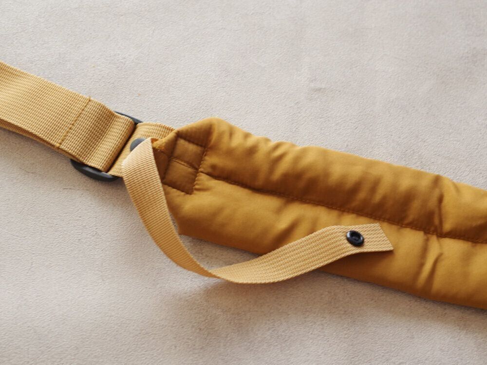 【3COINS】知ってる？ 両手が開く最新「バッグ吊下げアイテム」