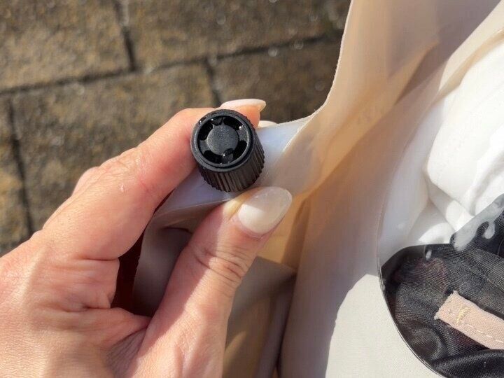 脱水も洗濯も防災用品としても！家庭に1つあると便利な【DAISO】ウォッシュバッグ