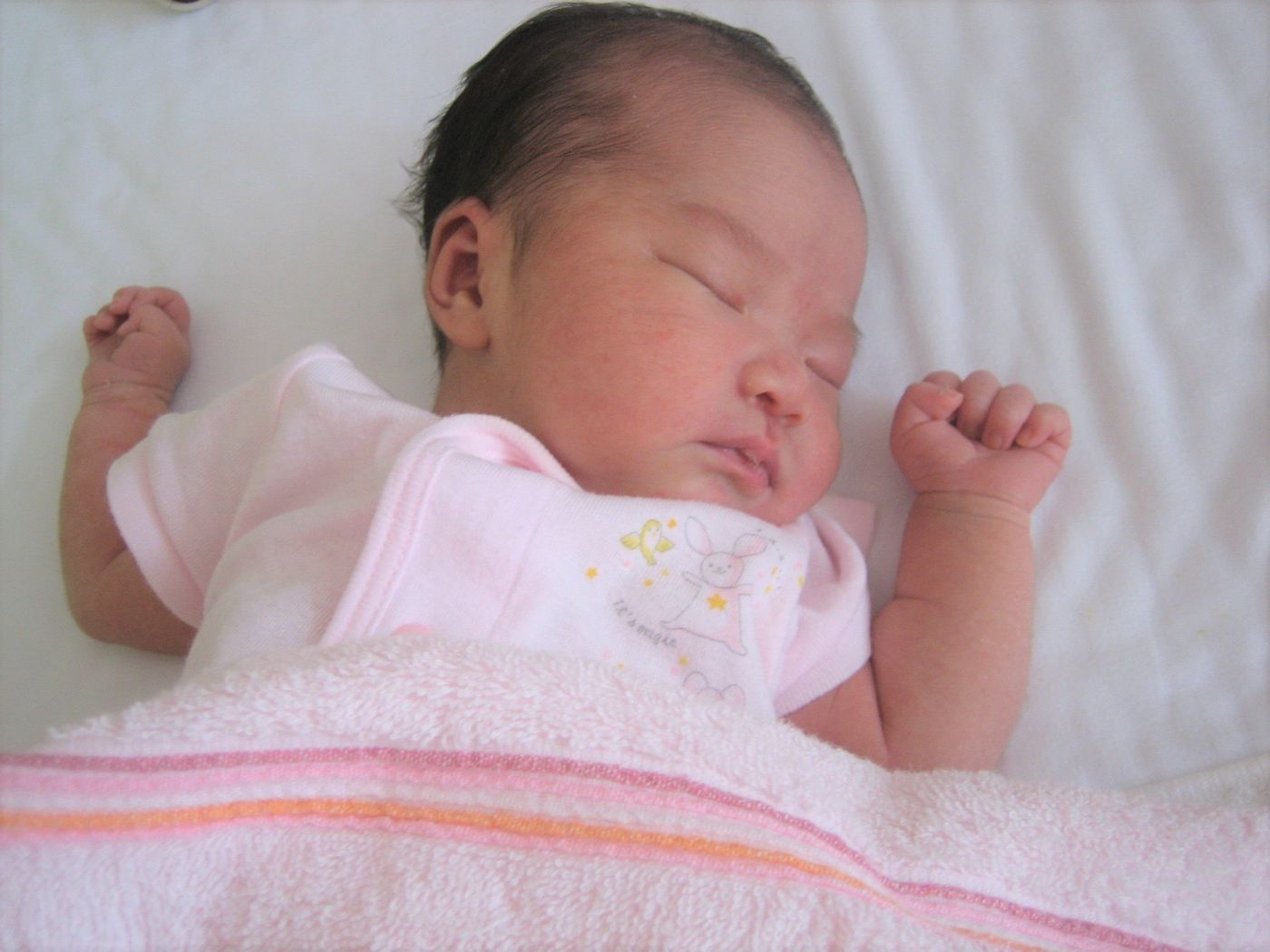 出産予定日1週間を過ぎても産まれる気配なし 大きくなる赤ちゃんに焦りの日々 たまひよ 出産予定日1週間を過ぎても産まれる気配なし 大きくなる赤ちゃんに焦りの日々 たまひよ