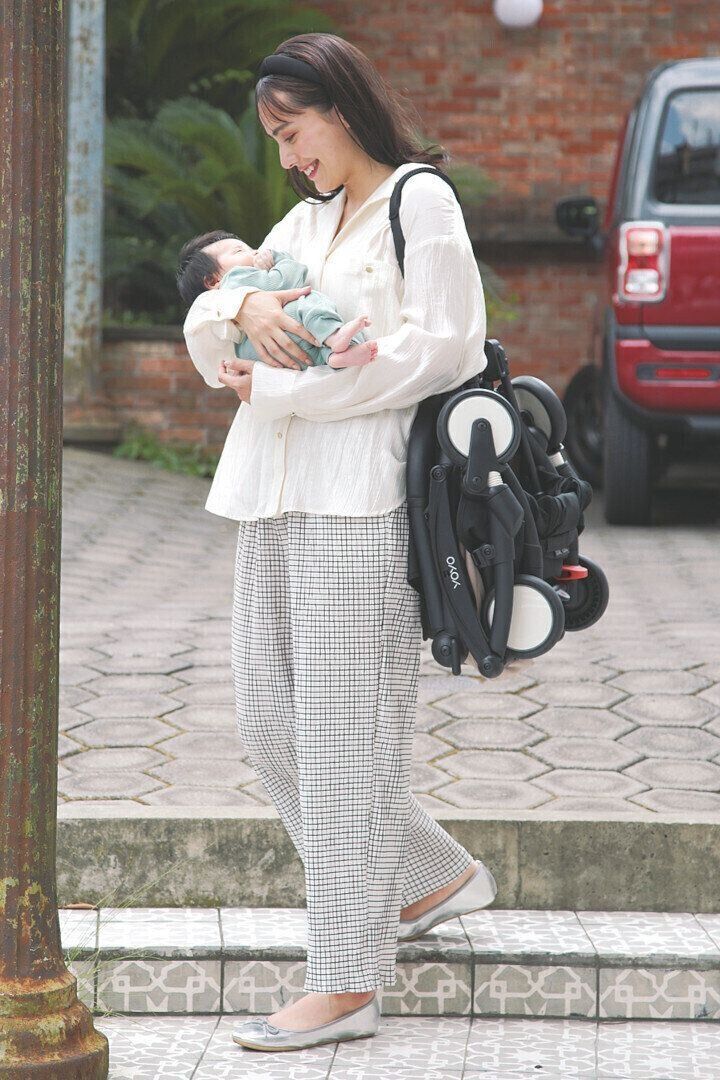 【ここもCHECK】コンパクトにたためて持ち運びに便利！カラーパックでカスタマイズも楽しめる♪