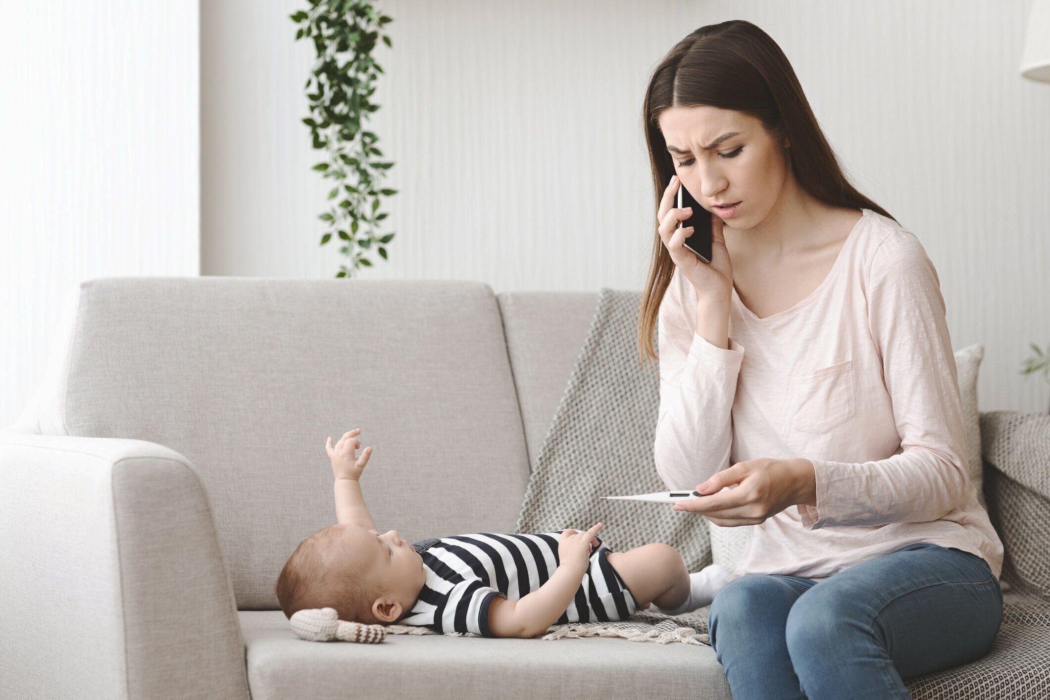 心配した母親が医者に相談する