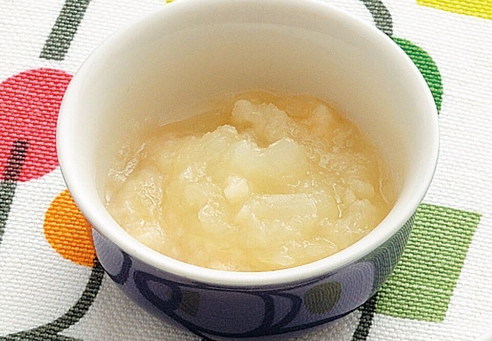 玉ねぎと麩のとろとろ （離乳初期 5～6カ月ごろ）