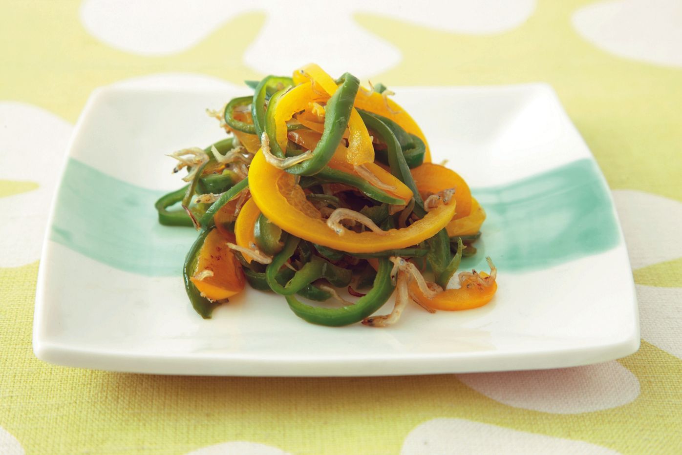 二色ピーマンのじゃこ炒め 妊婦ごはん 大人2人分 たまひよ