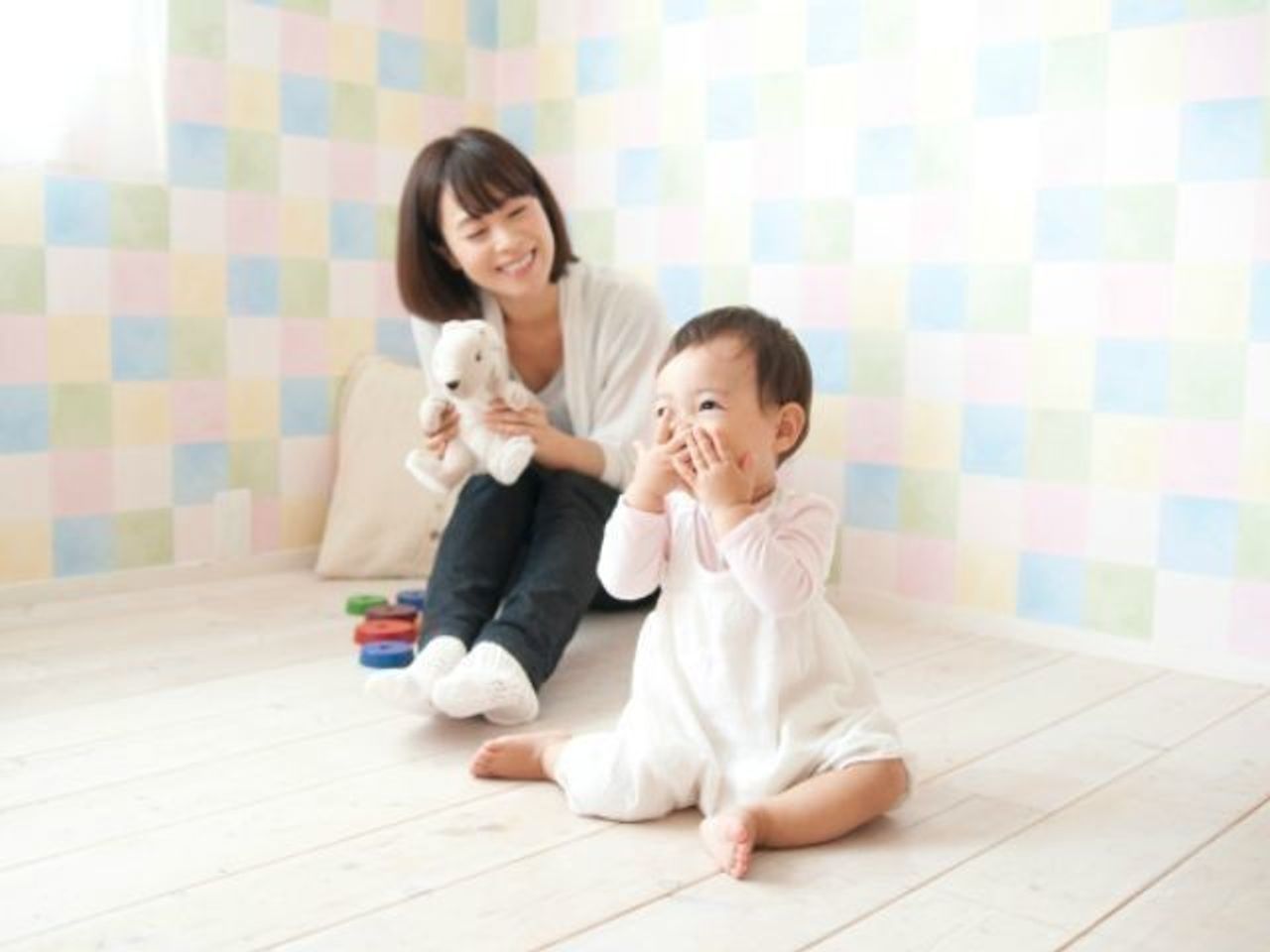 6カ月 歯が生え始める子も 授乳と歯磨きの悩み みんなの遊び例 たまひよ 6カ月 歯が生え始める子も 授乳と歯磨きの悩み みんなの遊び例 たまひよ