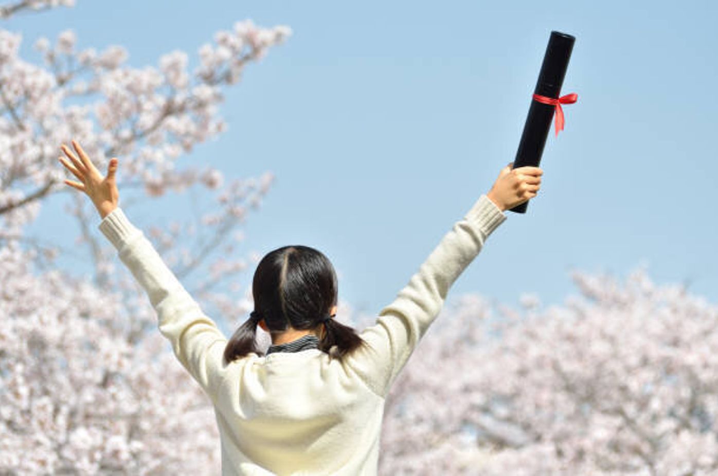 卒業式 毎年短縮でいいと思う 十分に感動した に 大きな反響 ママたちの声 たまひよ 卒業式 毎年短縮でいいと思う 十分に感動した に 大きな反響 ママたちの声 たまひよ