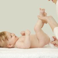 男の子の赤ちゃんの泌尿器 性器の病気 亀頭包皮炎の症状とケア 医師監修 たまひよ 男の子の赤ちゃんの泌尿器 性器の病気 亀頭包皮炎の症状とケア 医師監修 たまひよ