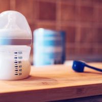 生後4ヶ月 1日1000mlまで と指示されたミルクの量 足してあげてもいい 専門家q A たまひよ 生後4ヶ月 1日1000mlまで と指示されたミルクの量 足してあげてもいい 専門家q A たまひよ